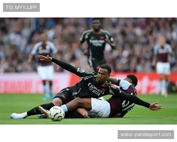 德甲第25轮：多特蒙德客场2-1逆转勒沃库森，阿德耶米替补登场绝杀。